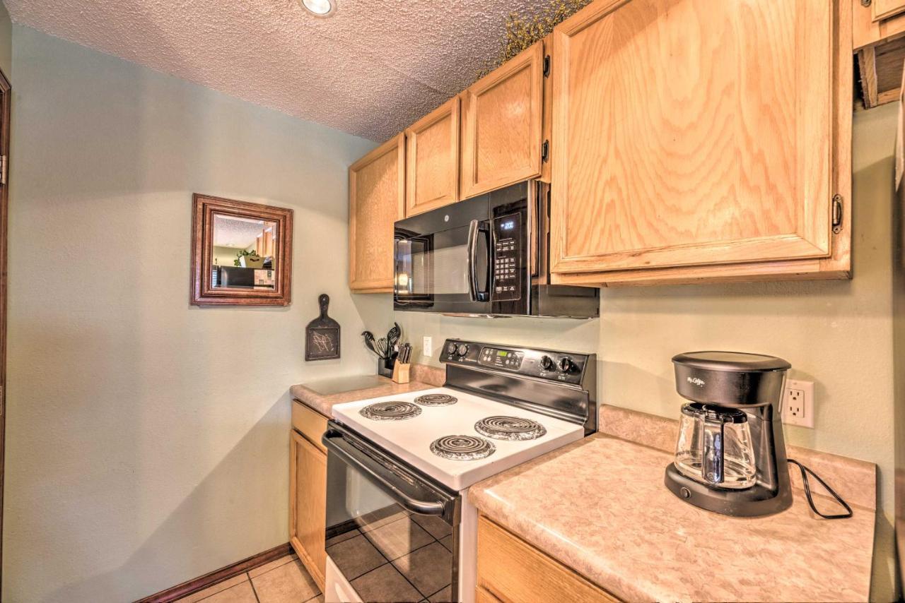Condo With Hot Tub About 4 Miles To Ruidoso Winter Park! 외부 사진