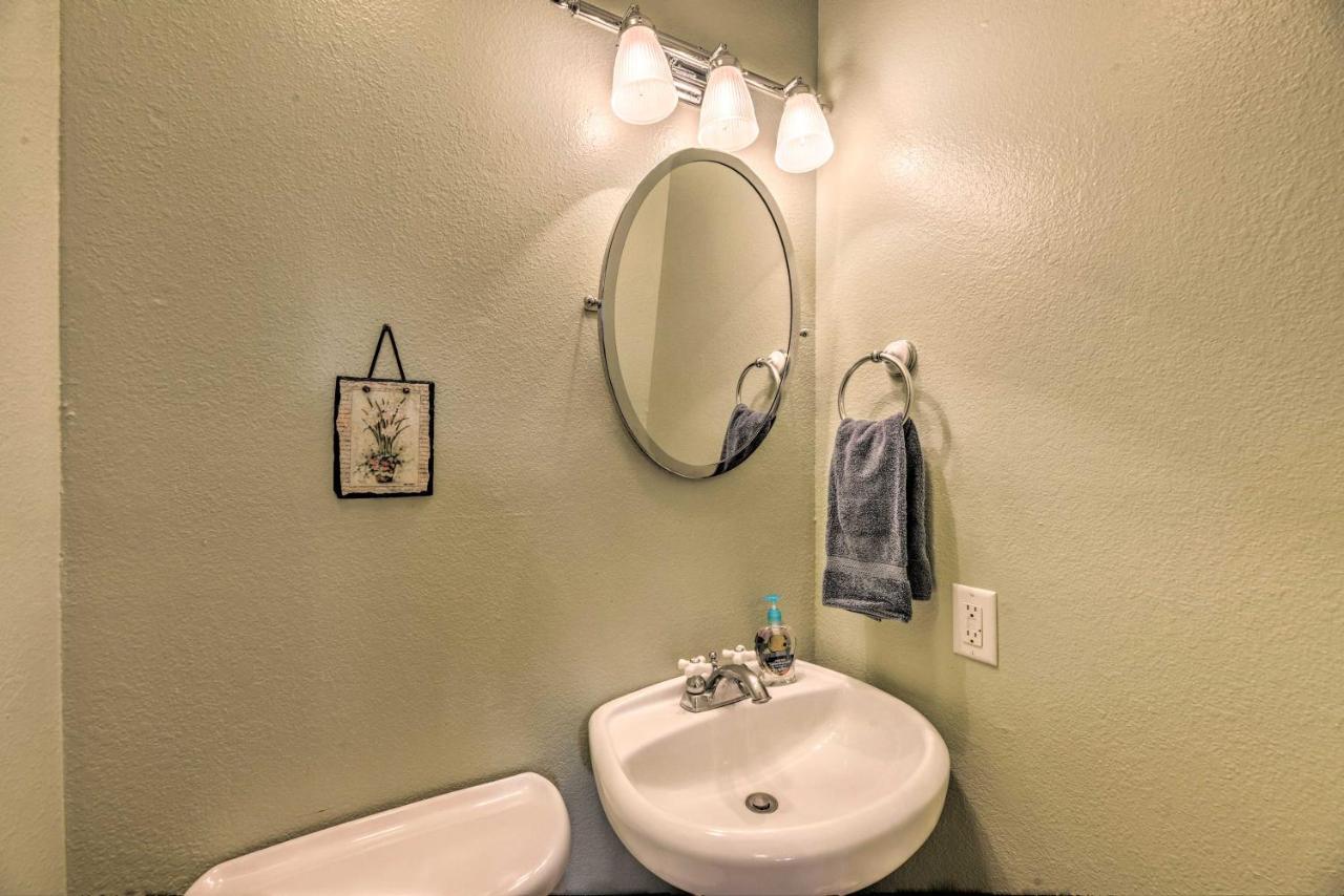 Condo With Hot Tub About 4 Miles To Ruidoso Winter Park! 외부 사진