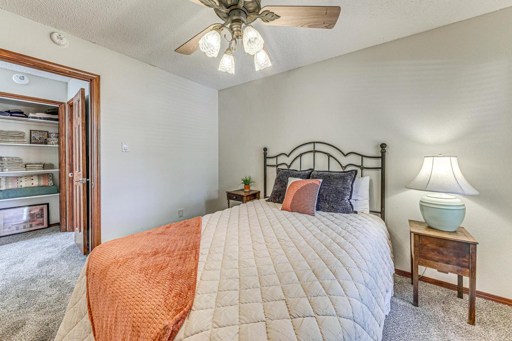 Condo With Hot Tub About 4 Miles To Ruidoso Winter Park! 외부 사진