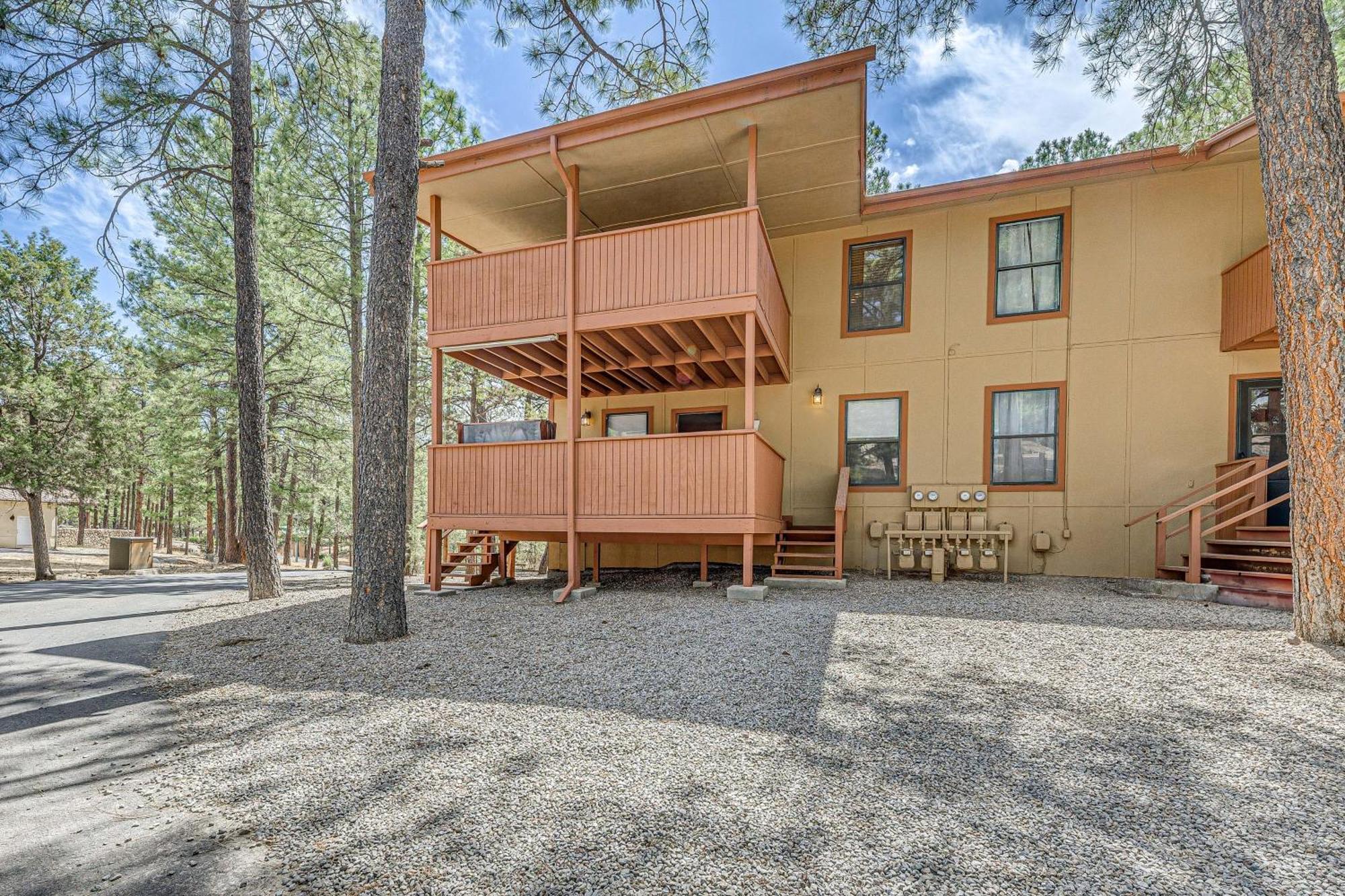 Condo With Hot Tub About 4 Miles To Ruidoso Winter Park! 외부 사진