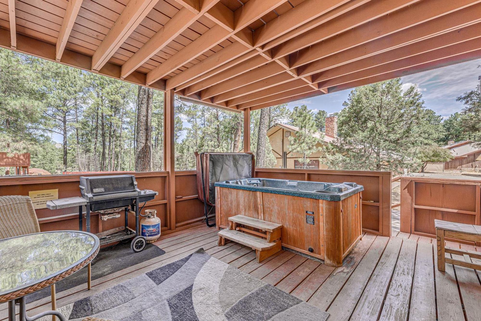 Condo With Hot Tub About 4 Miles To Ruidoso Winter Park! 외부 사진